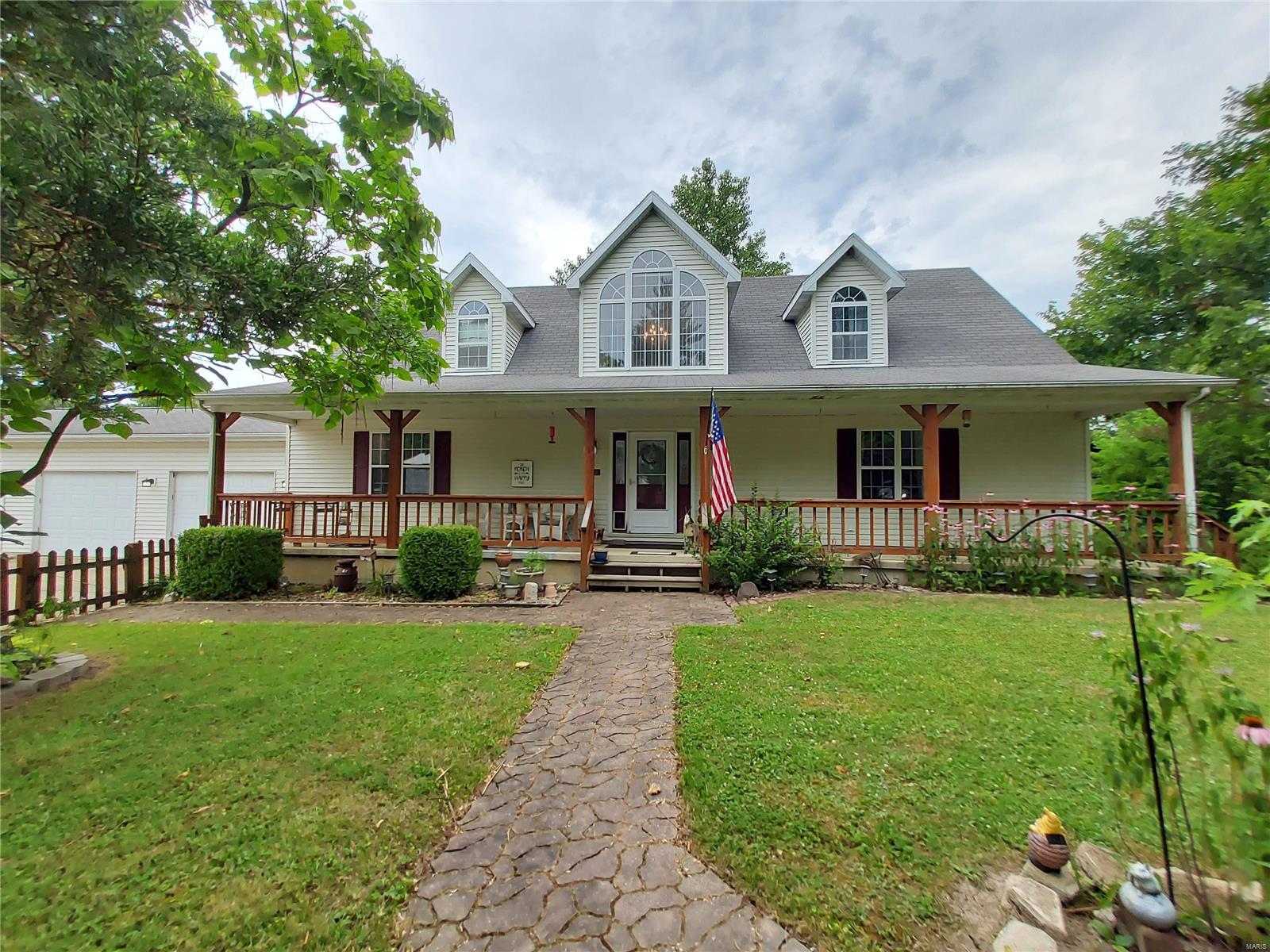 3 Bedroom,  281 Duncan Avenue Sorento, IL