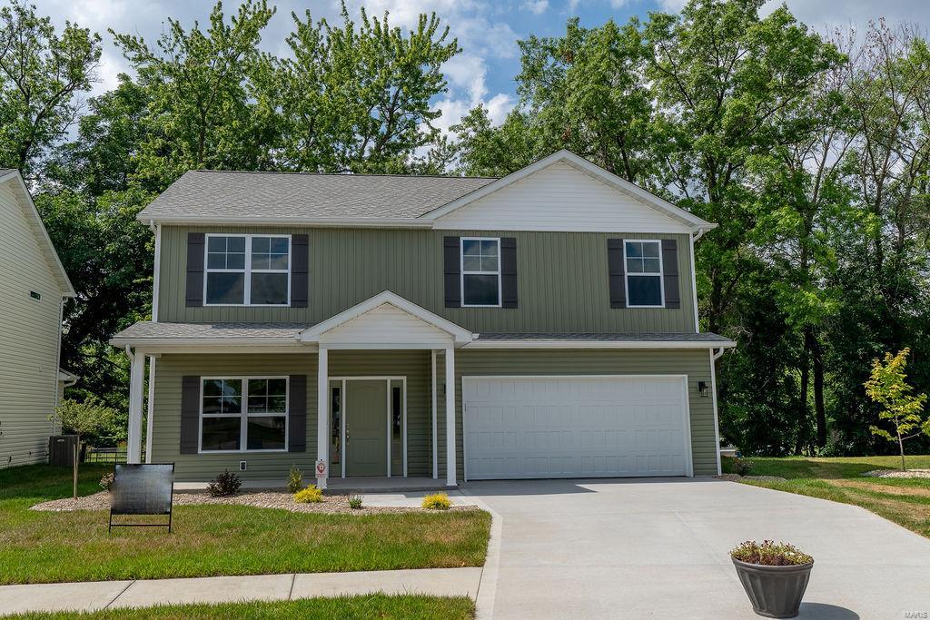3 Bedroom, 2,133 sq. feet 1461 Lexi Lane Mascoutah, IL