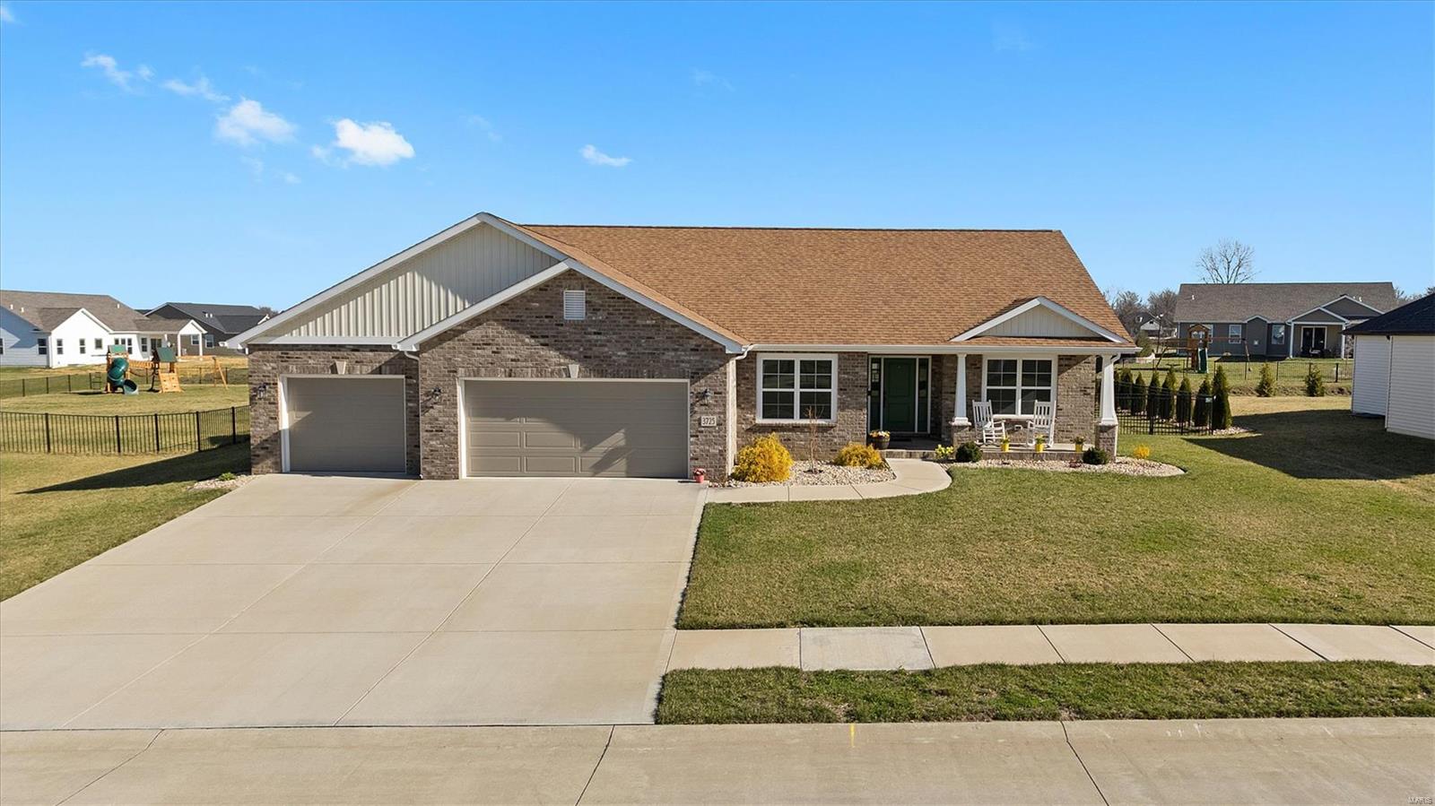 5 Bedroom, 3,138 sq. feet 3725 Osprey Court Shiloh, IL