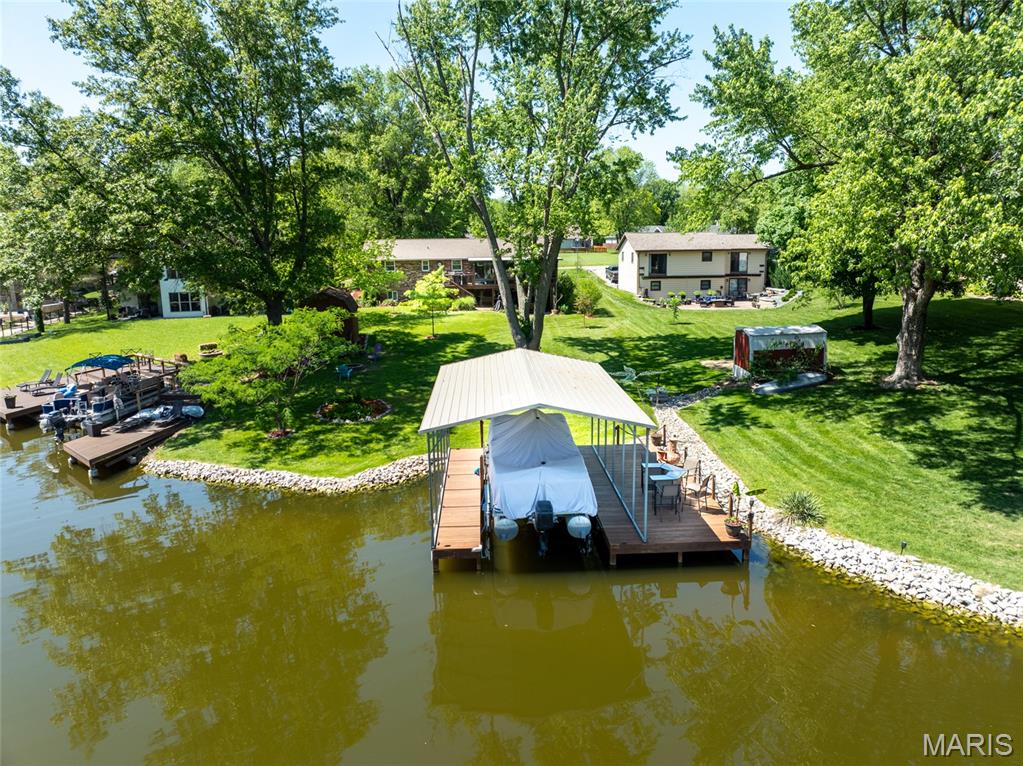 3 Bedroom, 1,845 sq. feet 36 Shore Drive Edwardsville, IL