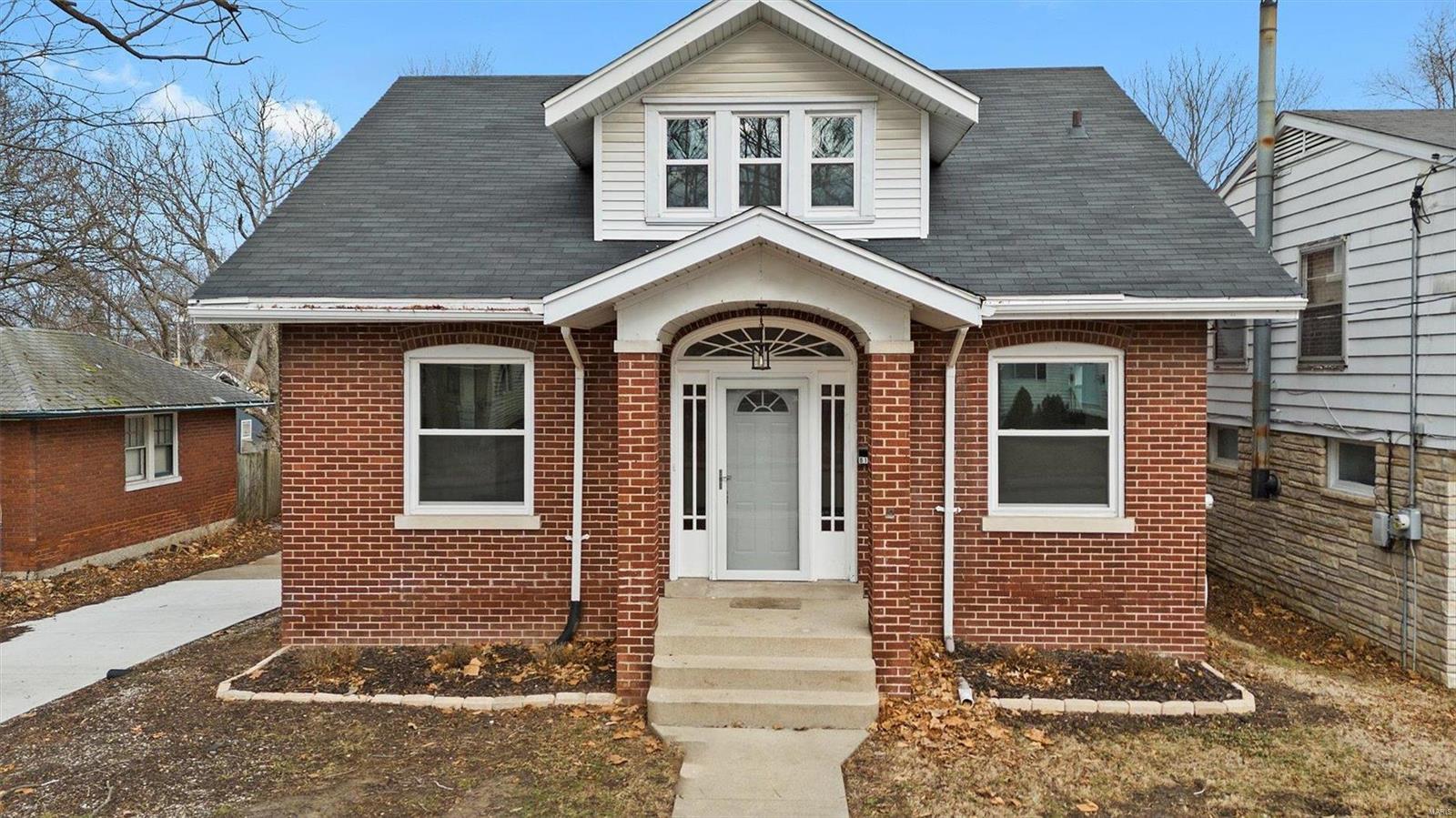 3 Bedroom, 1,515 sq. feet 811 Lebanon Avenue Belleville, IL