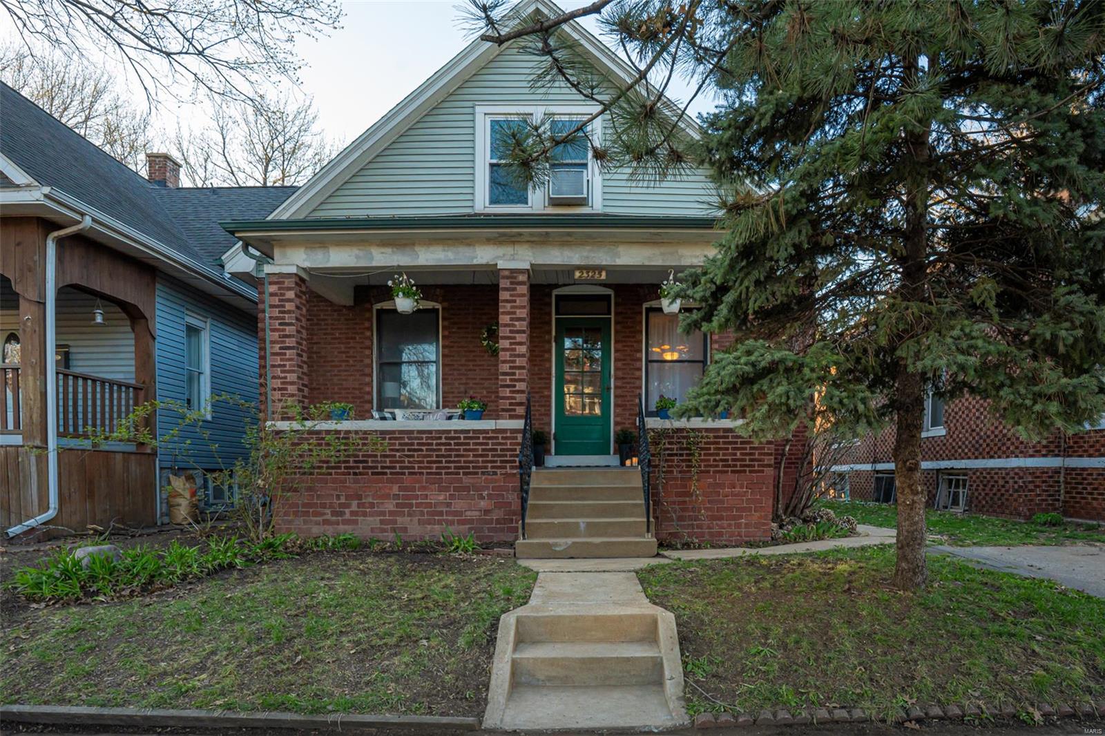 3 Bedroom, 1,873 sq. feet 2325 State Street Granite City, IL