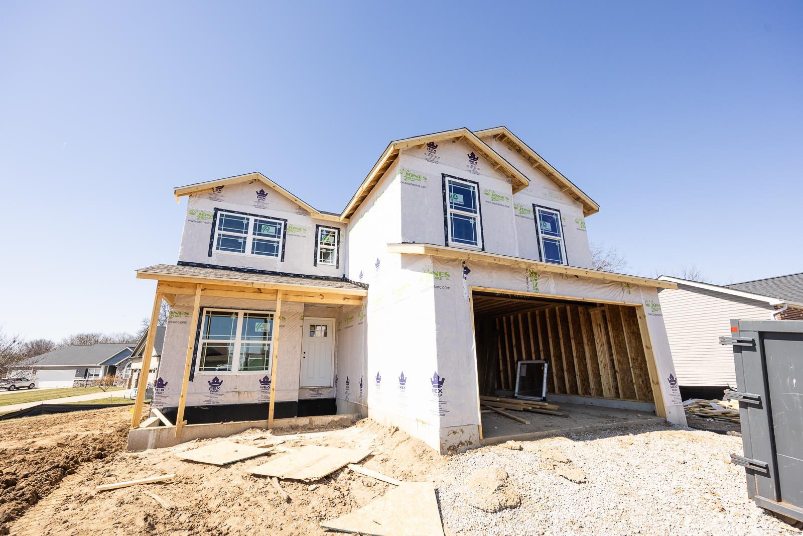 3 Bedroom, 2,198 sq. feet 3160 Birmingham Drive Glen Carbon, IL