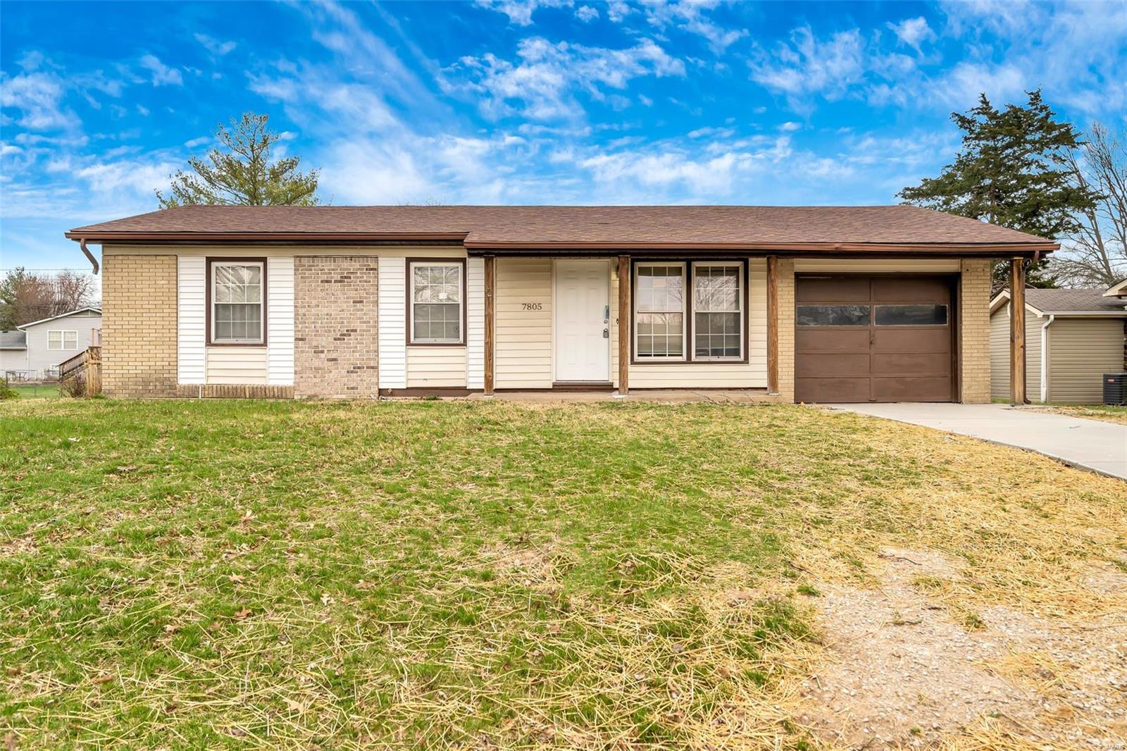 3 Bedroom,  7805 Meadowlark Drive Godfrey, IL