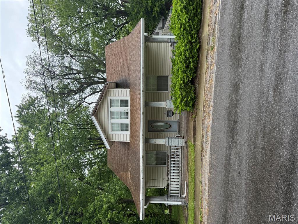 4 Bedroom, 1,120 sq. feet 314 Franklin Avenue Troy, IL