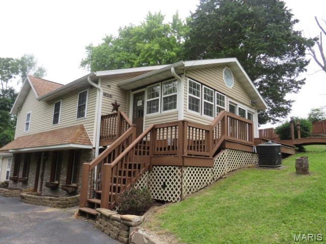 3 Bedroom, 1,884 sq. feet 238 Mill Street Collinsville, IL