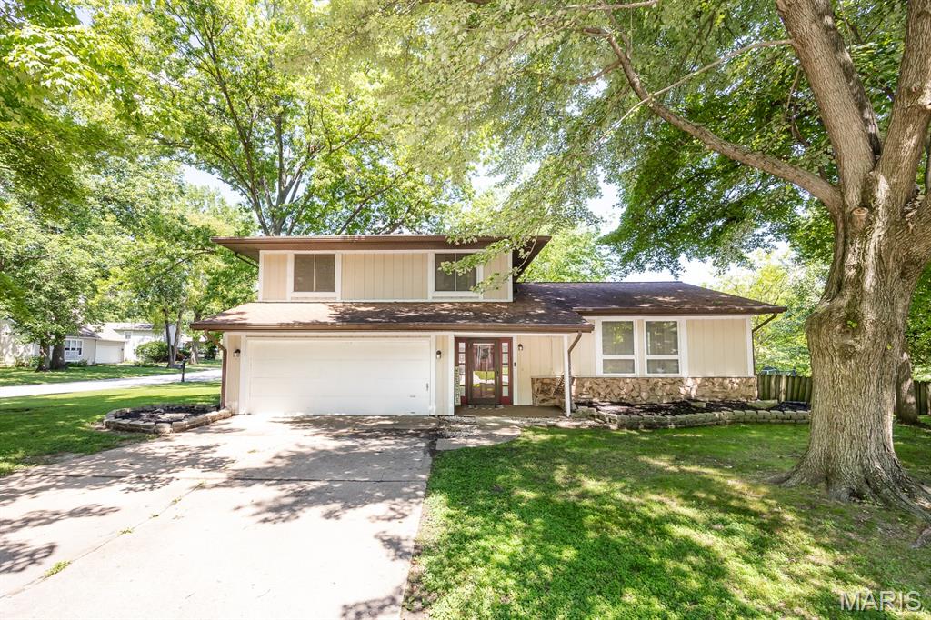 3 Bedroom, 1,810 sq. feet 78 Depot Drive Glen Carbon, IL