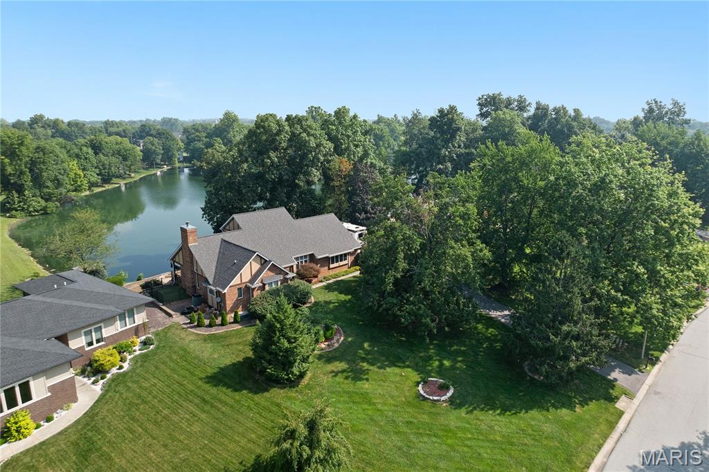 4 Bedroom, 3,667 sq. feet 46 Matterhorn Drive Glen Carbon, IL