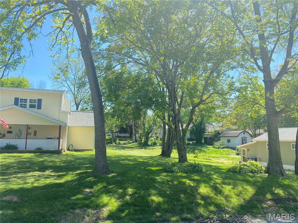 4 Bedroom, 1,578 sq. feet 3421 Badley Avenue Alton, IL
