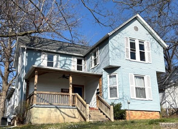 3 Bedroom, 2,076 sq. feet 325 Prairie Street Greenville, IL