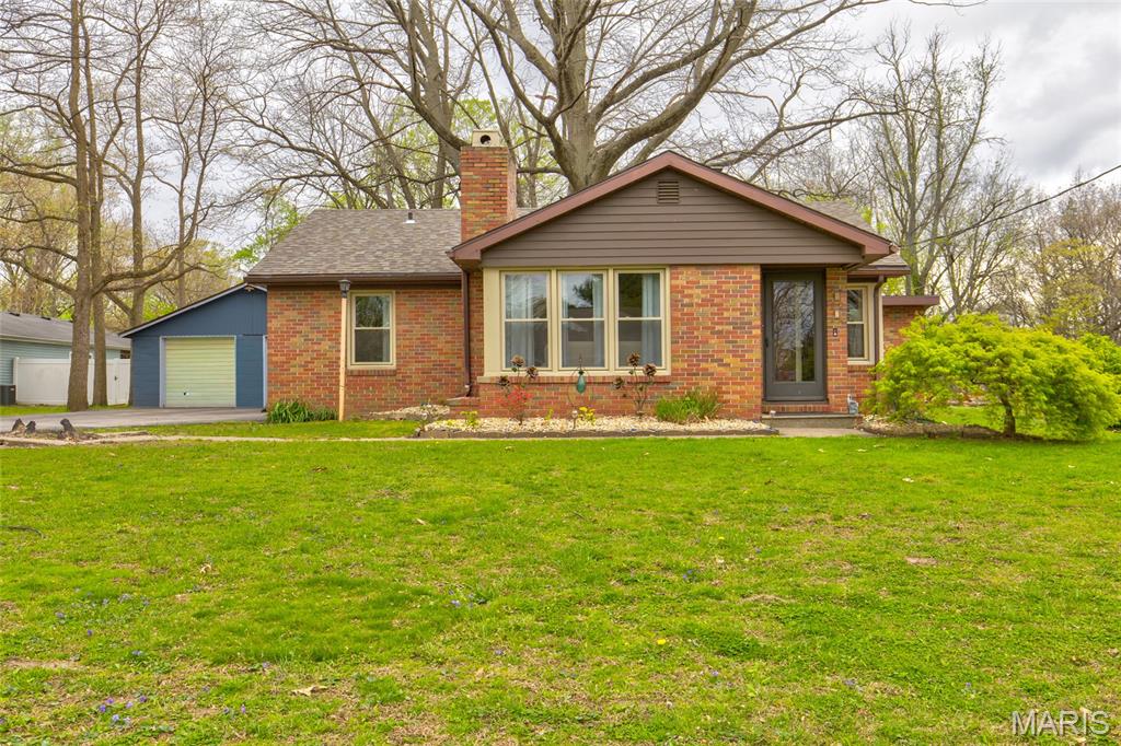 3 Bedroom, 1,444 sq. feet 87 Bert Avenue East Alton, IL