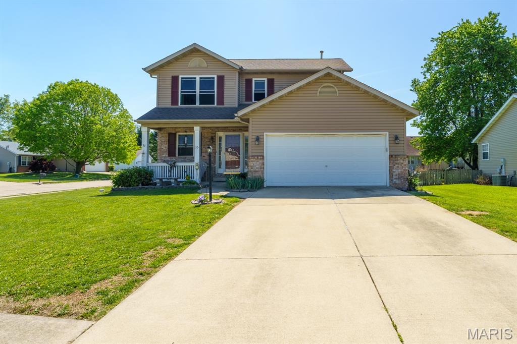 3 Bedroom, 1,560 sq. feet 35 Jason Drive Glen Carbon, IL