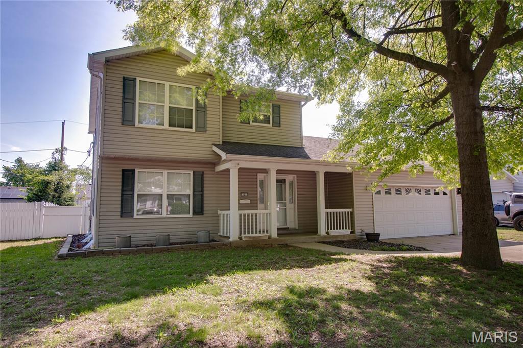 3 Bedroom, 1,440 sq. feet 322 Washington Avenue East Alton, IL