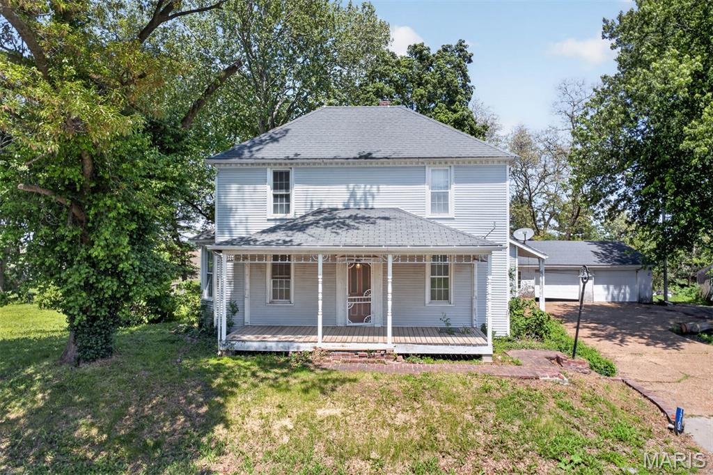 3 Bedroom, 2,078 sq. feet 13103 Trestle Road Highland, IL