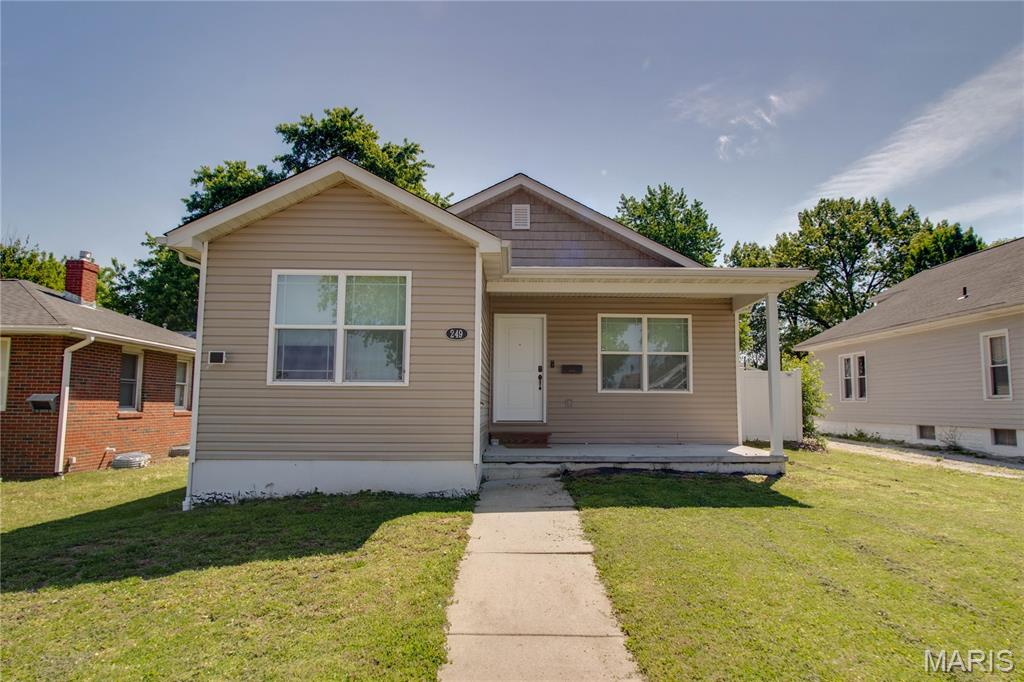 3 Bedroom, 1,280 sq. feet 249 7th Street Wood River, IL
