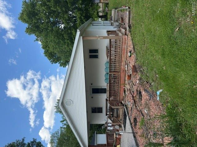 2 Bedroom, 1,280 sq. feet 561 Main Street New Douglas, IL