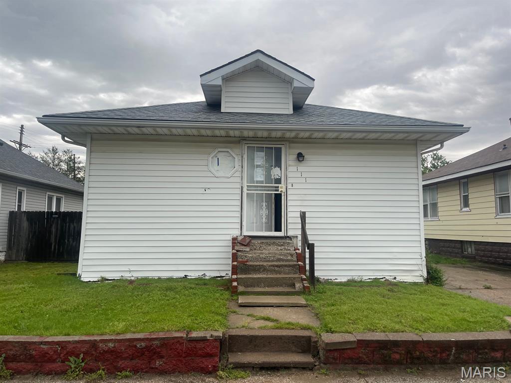3 Bedroom, 1,488 sq. feet 111 Kingshighway  East Alton, IL