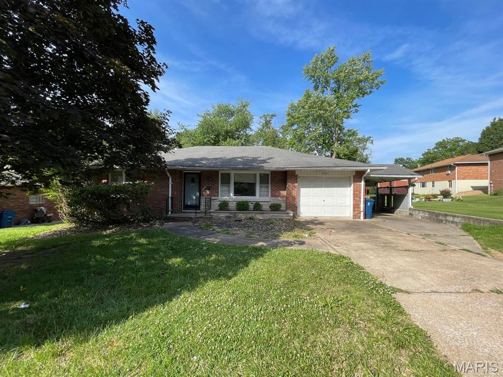 3 Bedroom, 1,160 sq. feet 4021 Aberdeen Avenue Alton, IL