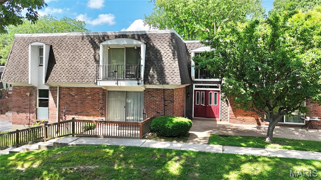3 Bedroom, 1,258 sq. feet 1061 Lafayette Court Collinsville, IL