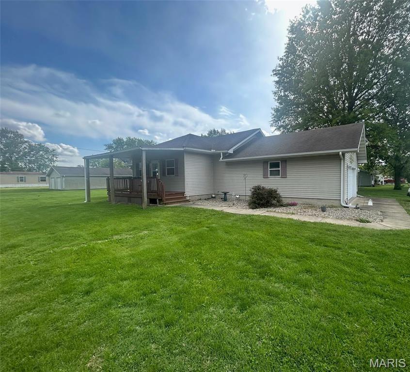3 Bedroom, 1,600 sq. feet 519 Madison Street Ramsey, IL