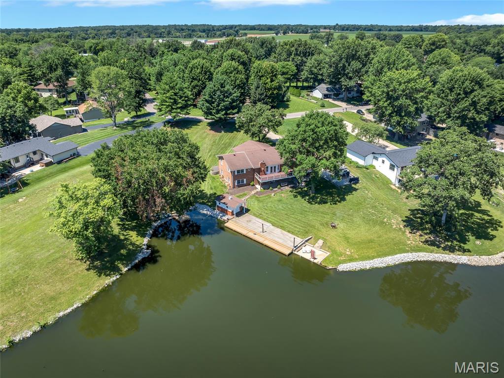 4 Bedroom, 4,300 sq. feet 693 Boulevard De Cannes  Edwardsville, IL