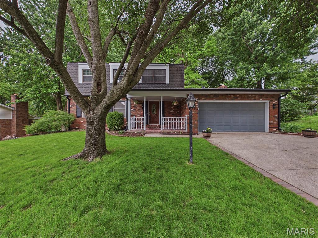 4 Bedroom, 2,108 sq. feet 80 Glenwood Drive Glen Carbon, IL