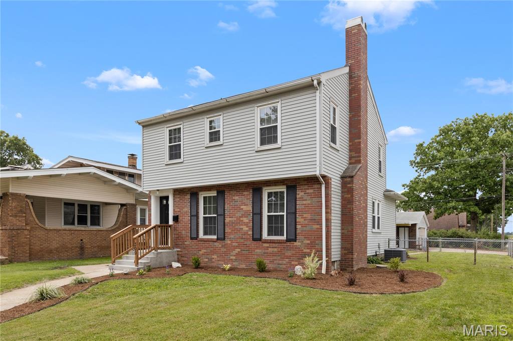 3 Bedroom, 1,416 sq. feet 300 Sotier Place Wood River, IL
