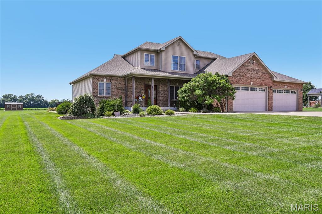 4 Bedroom, 3,392 sq. feet 4389 Wagner Road Marine, IL