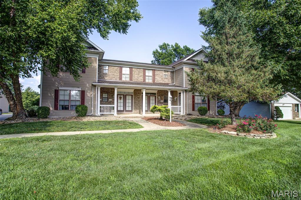 2 Bedroom, 1,020 sq. feet 5013 River Aire Drive Godfrey, IL