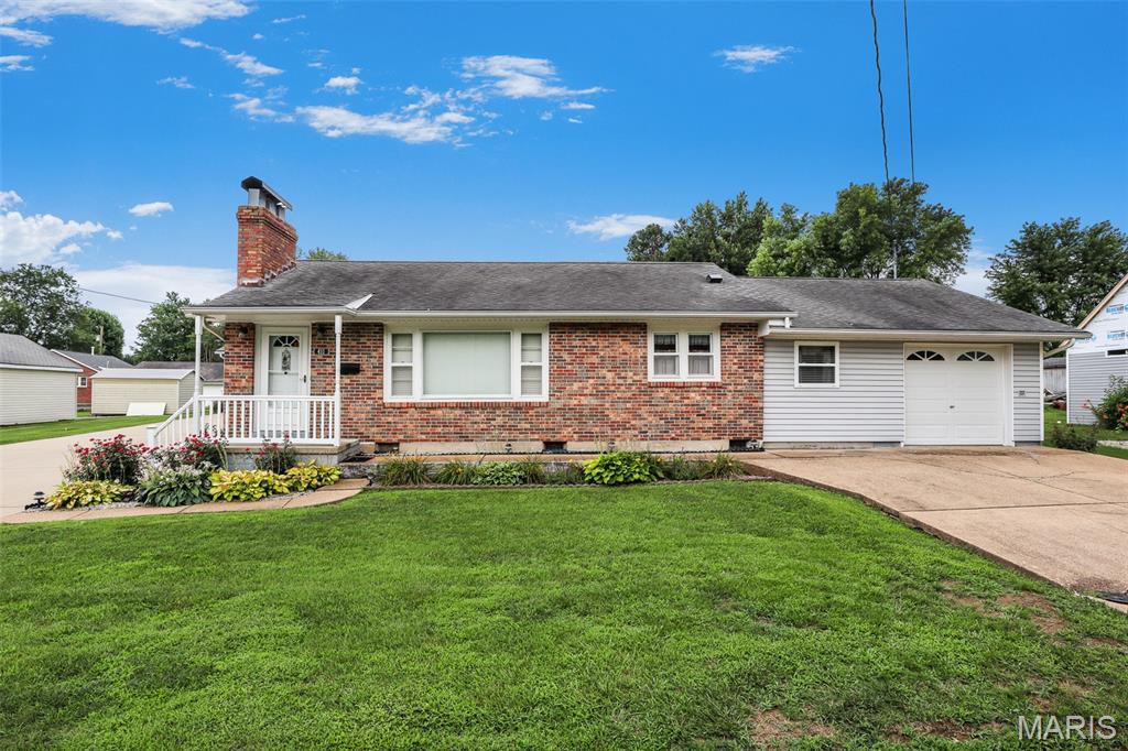 2 Bedroom, 1,144 sq. feet 411 Parkin Street Fredericktown, MO