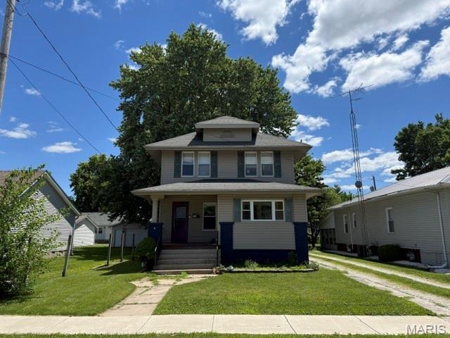 3 Bedroom, 1,412 sq. feet 810 State Street Litchfield, IL