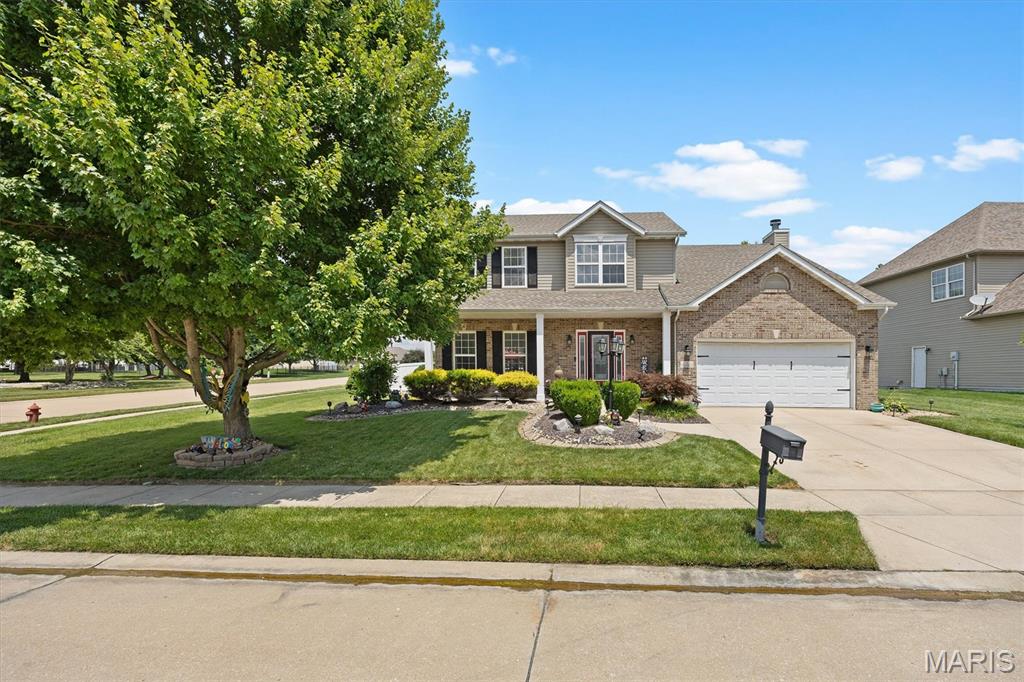 4 Bedroom, 3,165 sq. feet 1 Picketts Crossing Edwardsville, IL