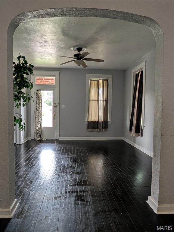 3 Bedroom, 1,792 sq. feet 3003 Madison Avenue Granite City, IL