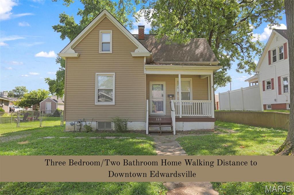 3 Bedroom, 1,332 sq. feet 320 Kansas Street Edwardsville, IL