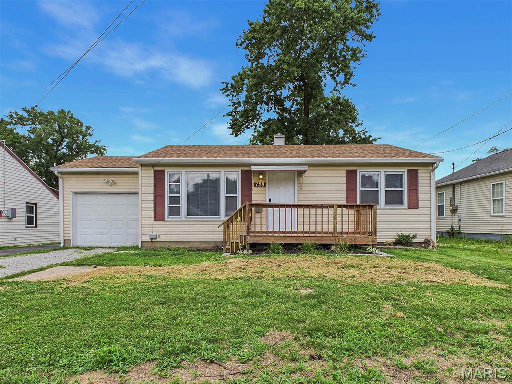 2 Bedroom, 1,118 sq. feet 728 Prairie Street Bethalto, IL