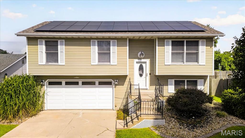 4 Bedroom, 1,361 sq. feet 409 Wilson Park Lane Granite City, IL