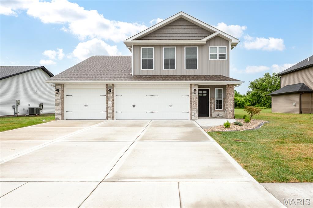 3 Bedroom, 1,836 sq. feet 3605 Justine Drive Pontoon Beach, IL