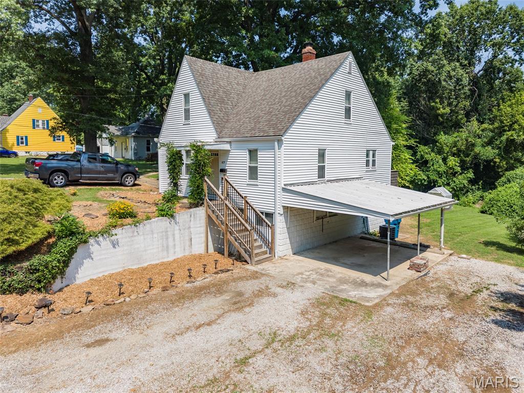 3 Bedroom, 1,470 sq. feet 419 Cass Avenue Edwardsville, IL
