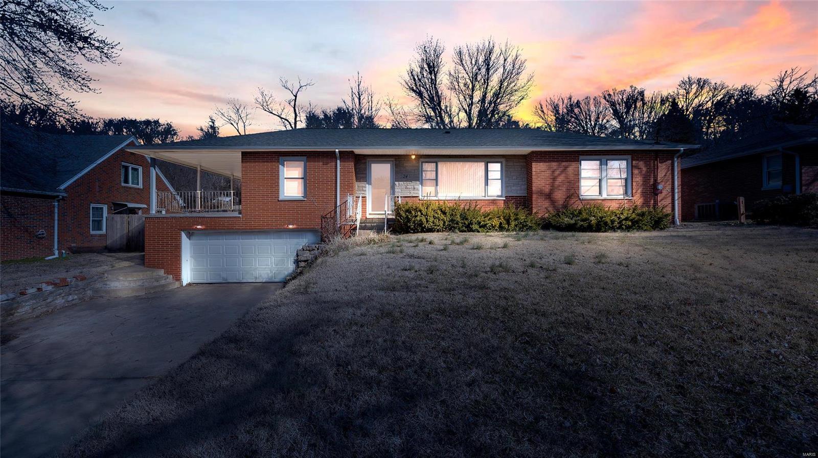 3 Bedroom,  24 Woodland Drive East Alton, IL