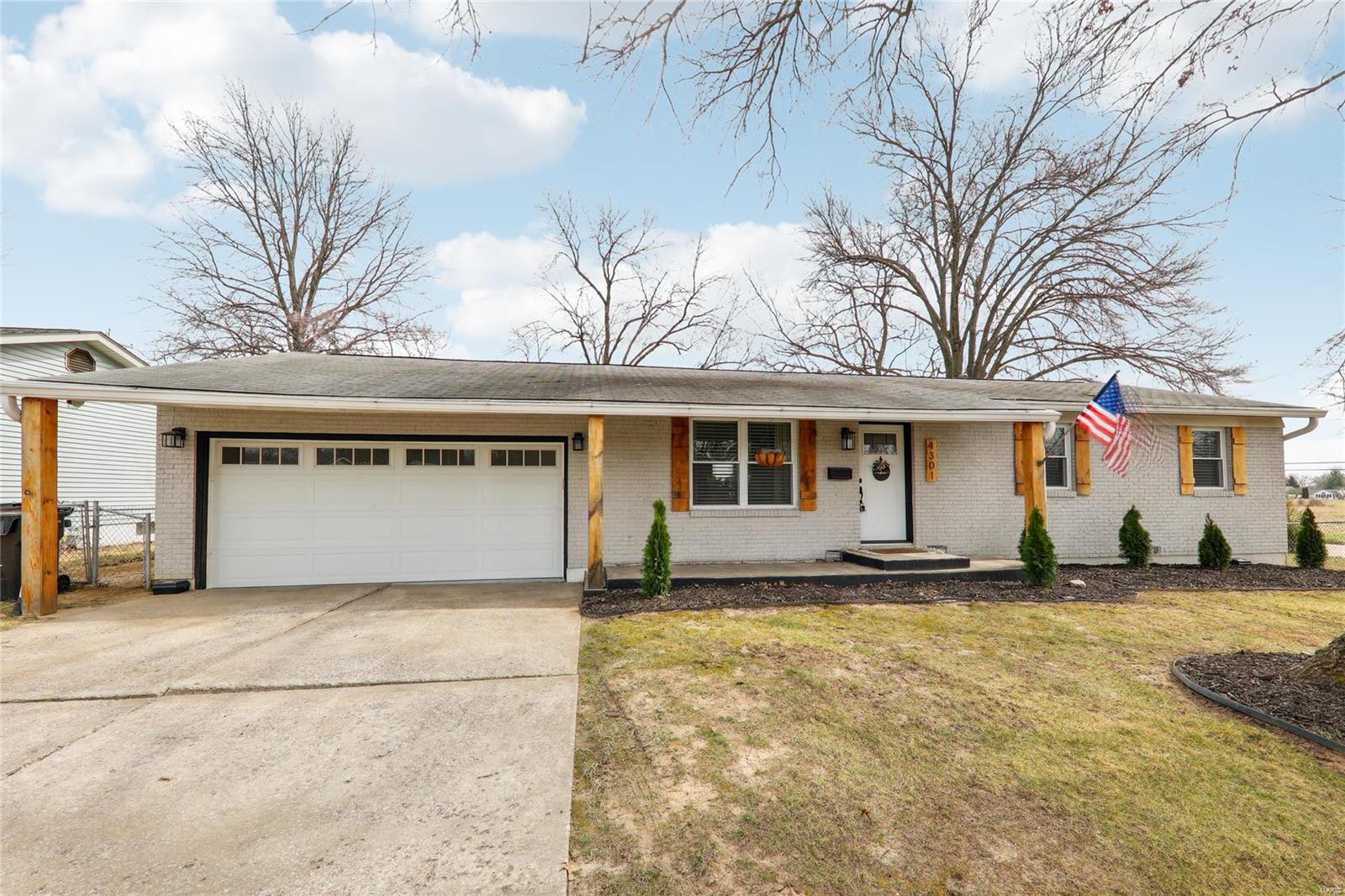 3 Bedroom, 2,058 sq. feet 4301 Alad Drive Alton, IL