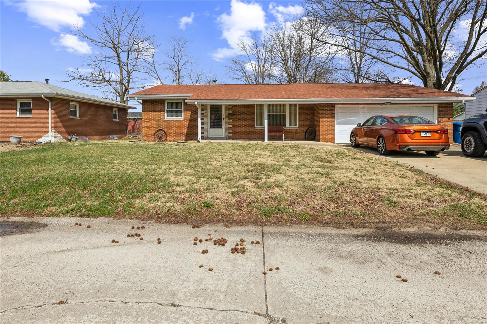 3 Bedroom, 1,128 sq. feet 2533 Ivy Lane Granite City, IL