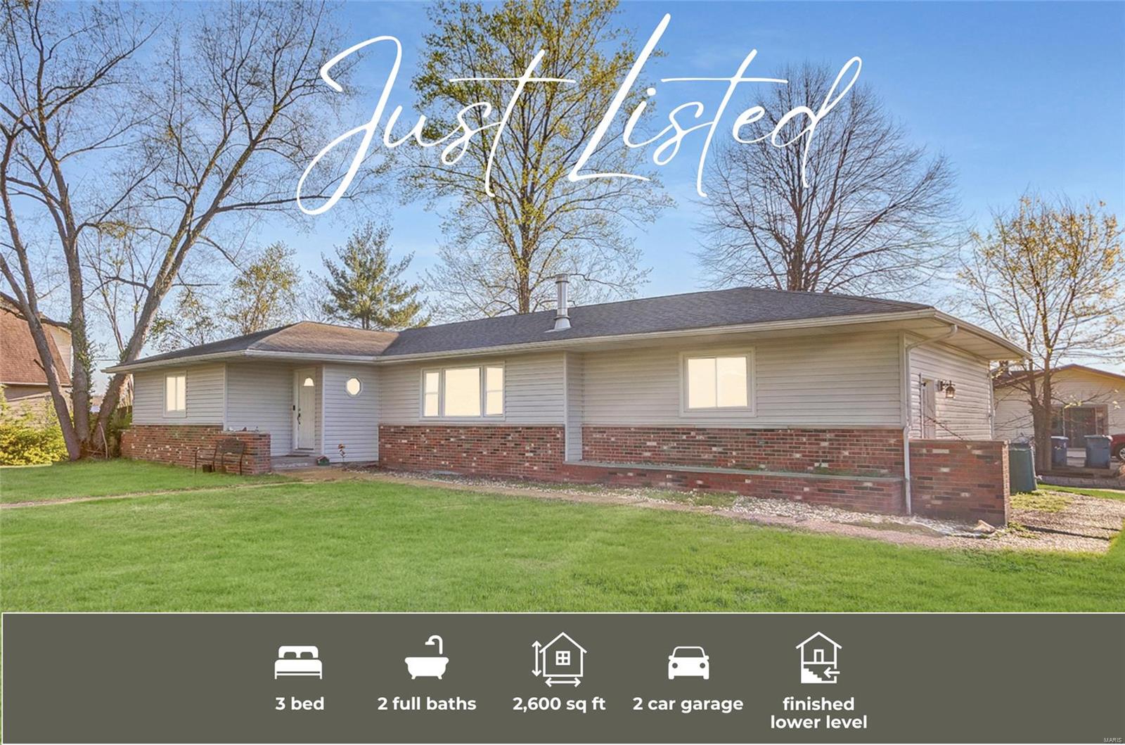 3 Bedroom, 2,609 sq. feet 406 Carroll Lane Glen Carbon, IL