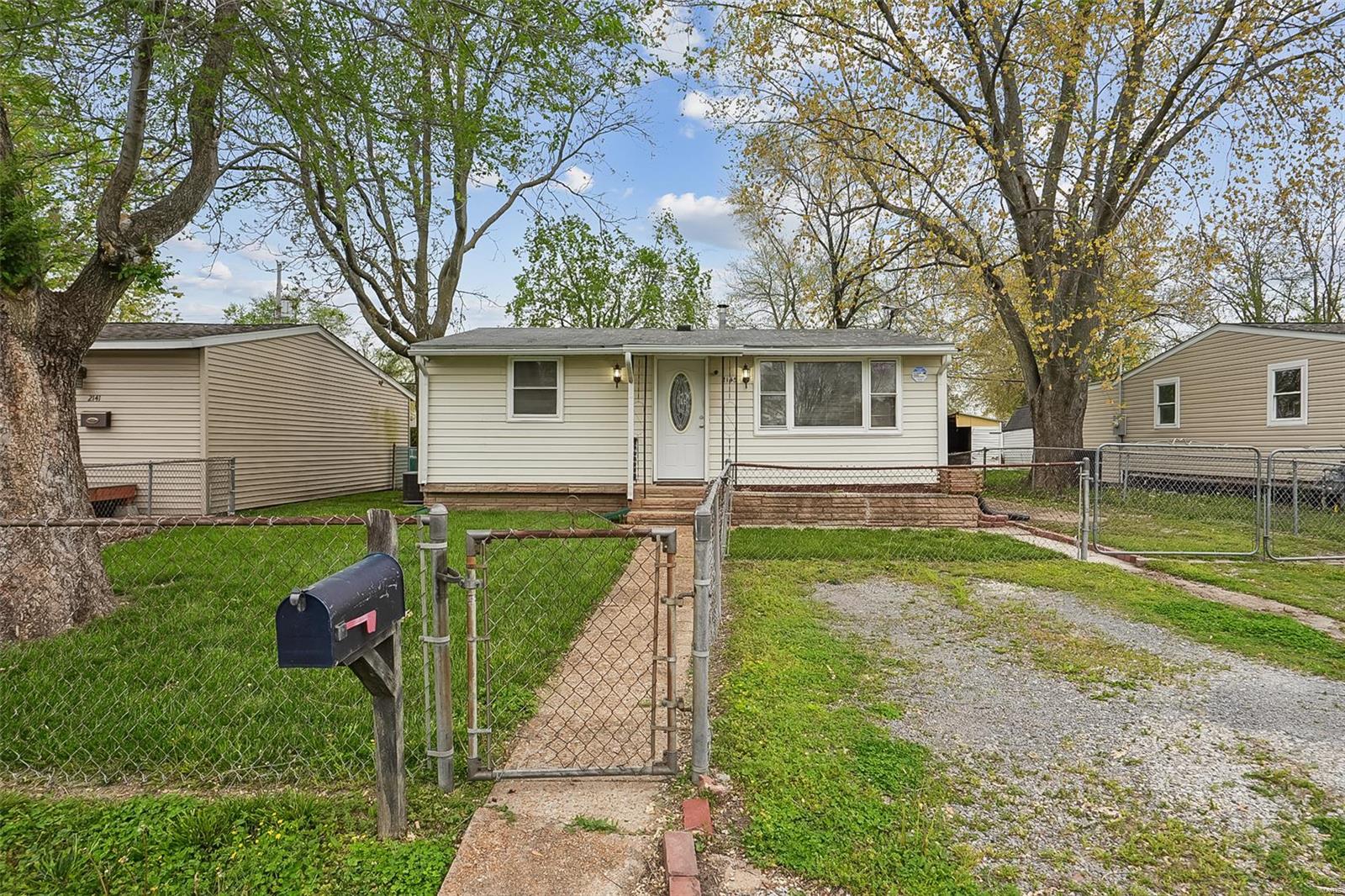 3 Bedroom,  2145 Miracle Avenue Granite City, IL
