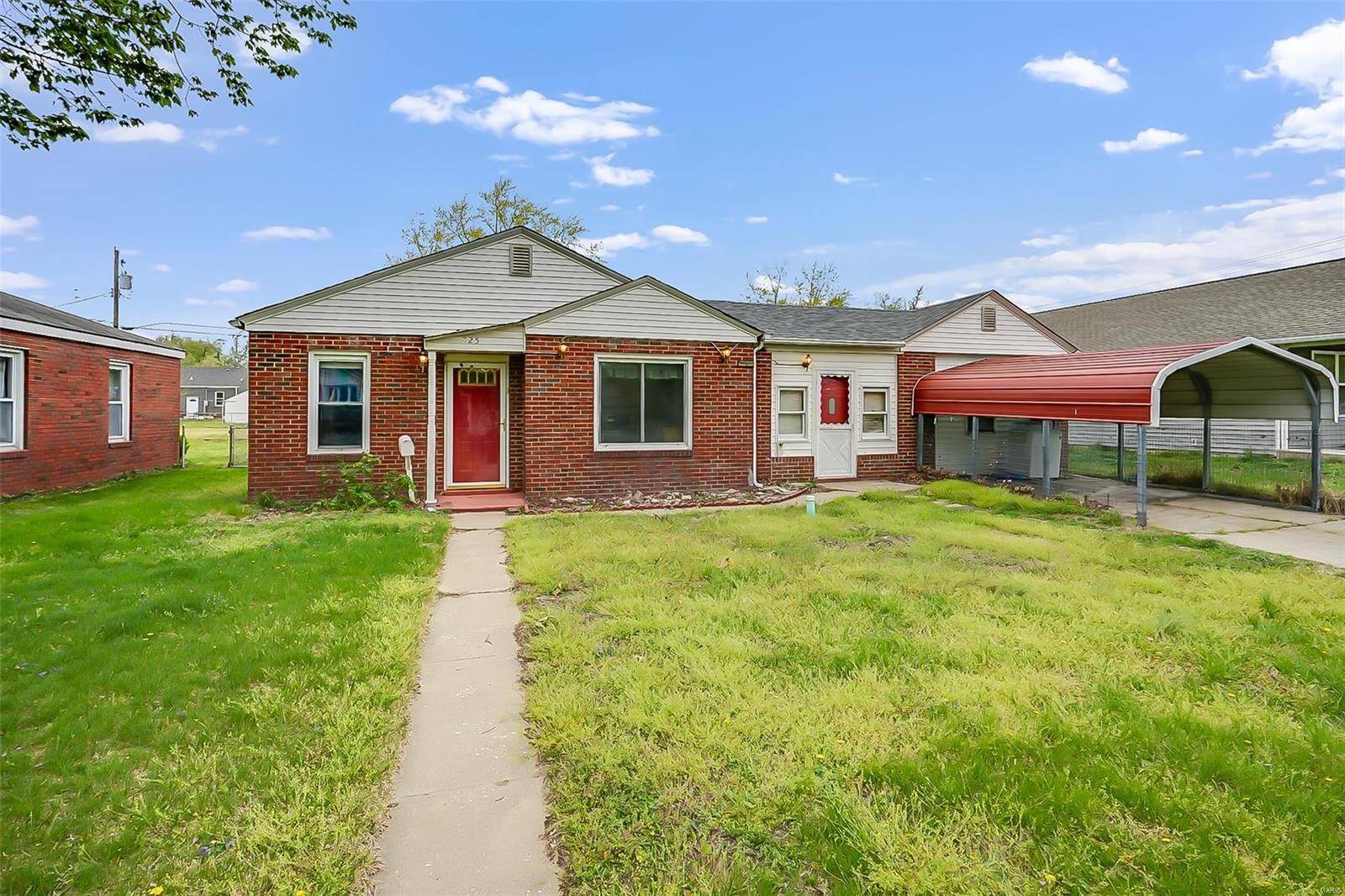 3 Bedroom,  225 Whitelaw Avenue East Alton, IL