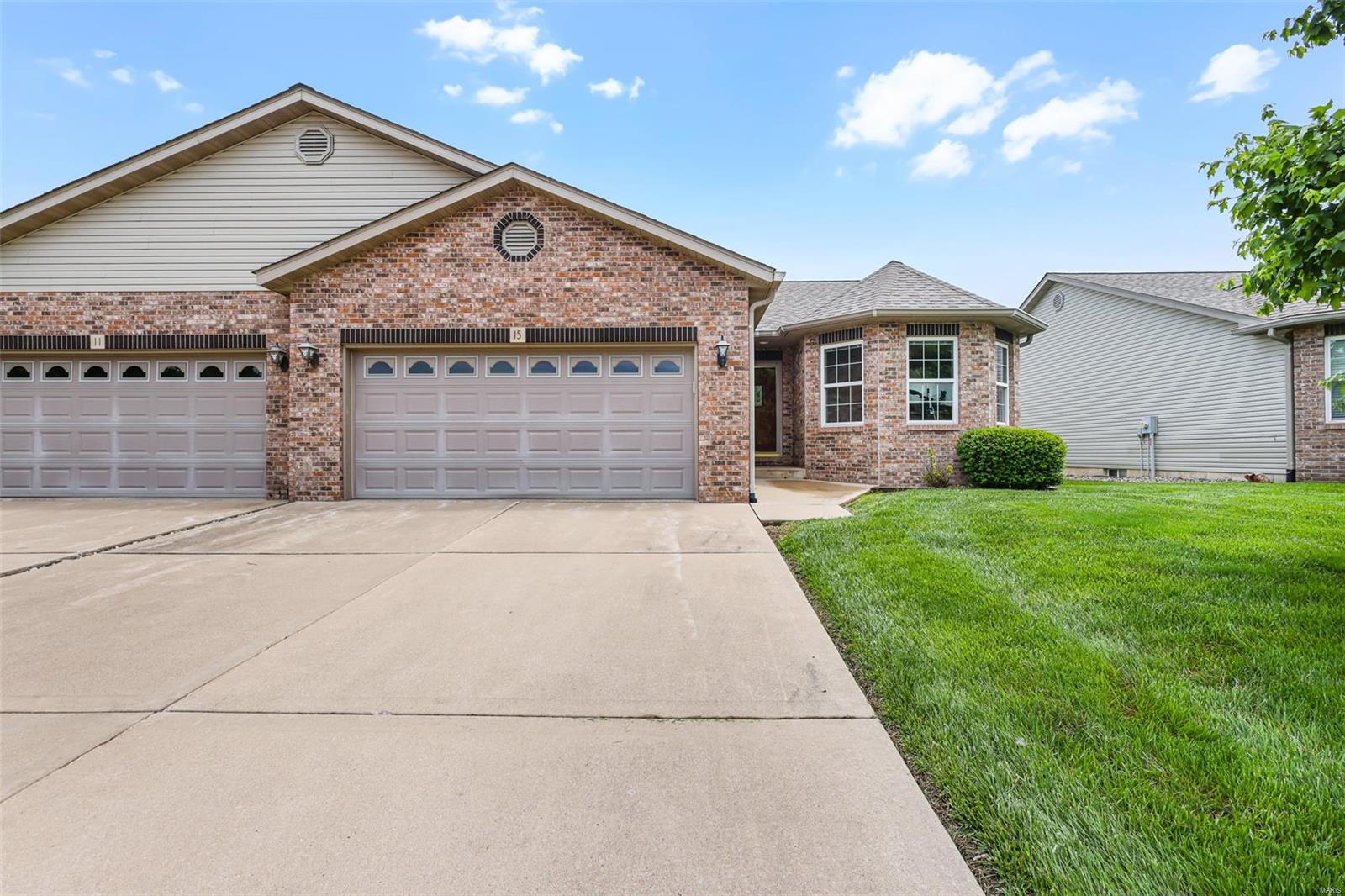 2 Bedroom, 1,428 sq. feet 15 Klein Drive Bethalto, IL